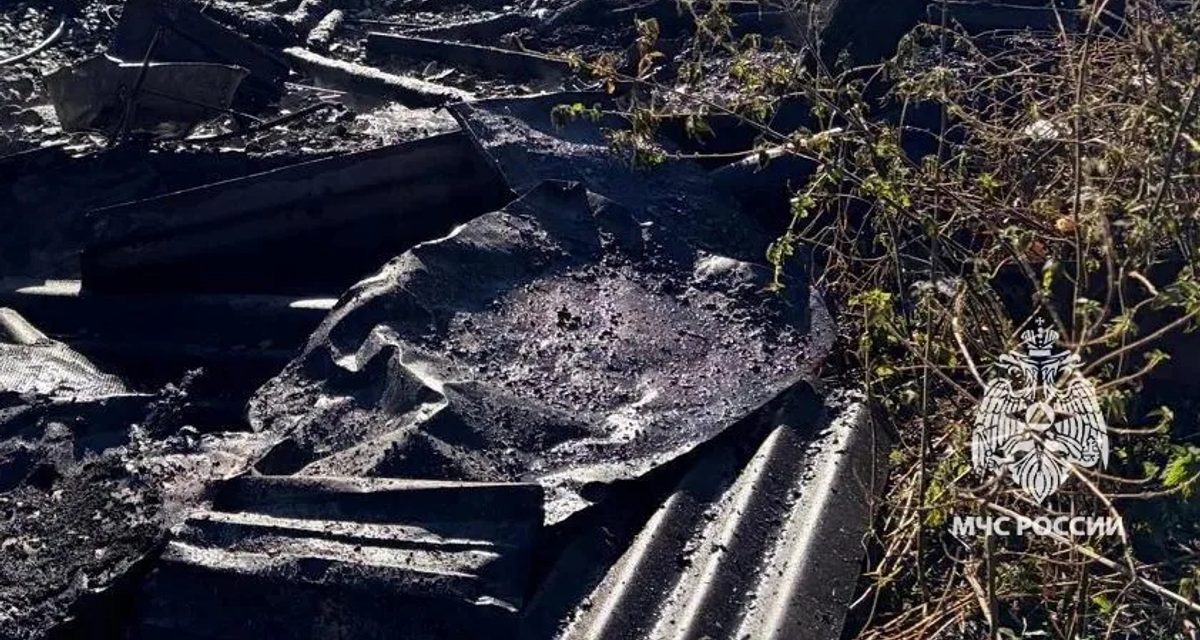 При пожарах в Фёдоровском и Стерлитамакском районах погибли мужчины 49 и 67 лет