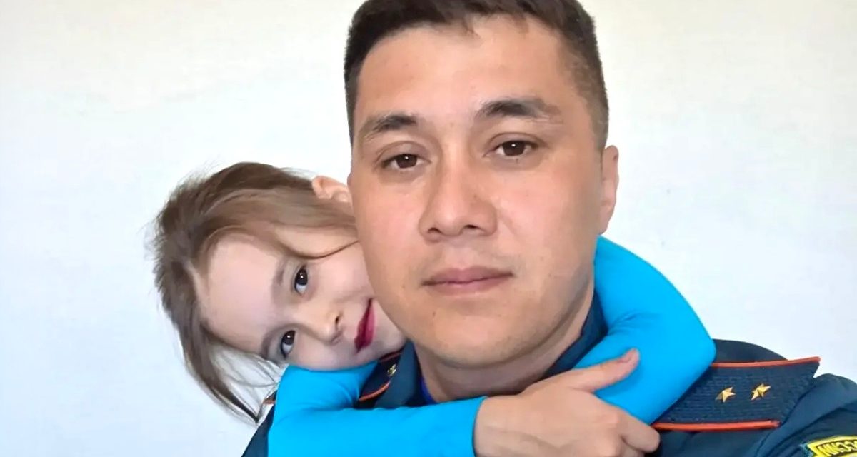 Дети уфимских спасателей знают: папа может уйти на помощь прямо посреди ночи